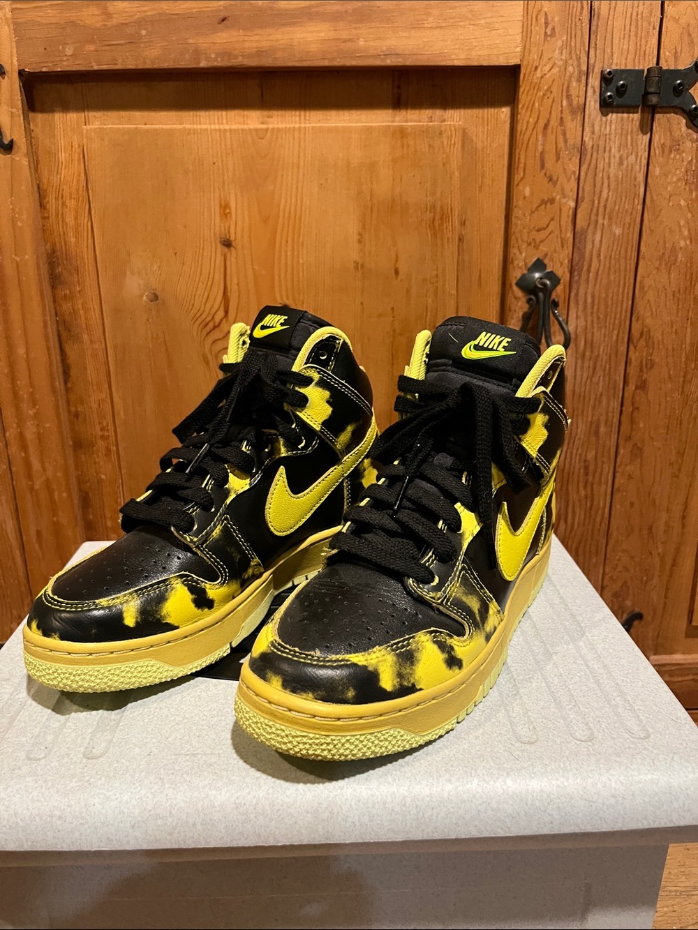 Nike Kids High-Top Sneakers in Black and Yellow Tie-Dye